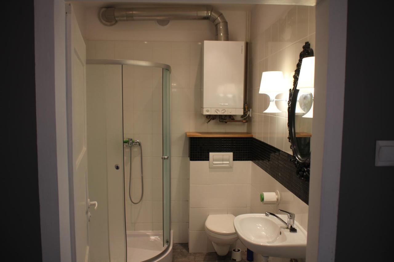 Ferienwohnung Trzyosobowy Pokoj W Mieszkaniu Czteropokojowym W Centrum Gdyni. Gdynia Exterior foto